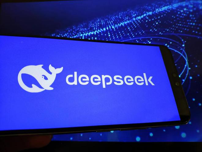 DeepSeek:“中国创新、美国模仿” | 参考独家